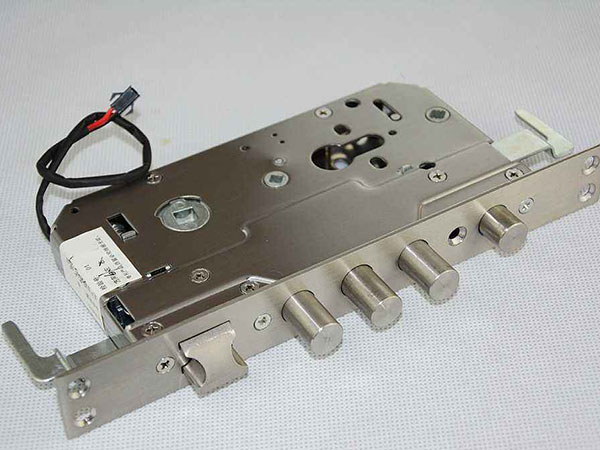 汉川24小时上门开锁公司